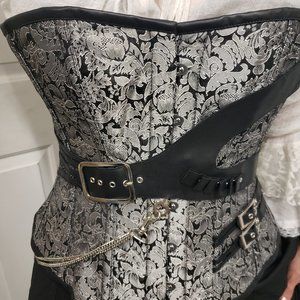Overbust Size 32 Corset, Steel Boning -EUC